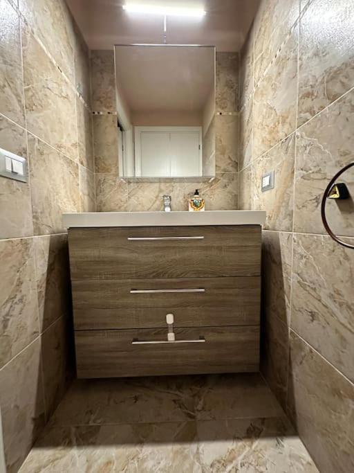 Loft Moderno Con Terrazzo Apartment Милано Екстериор снимка